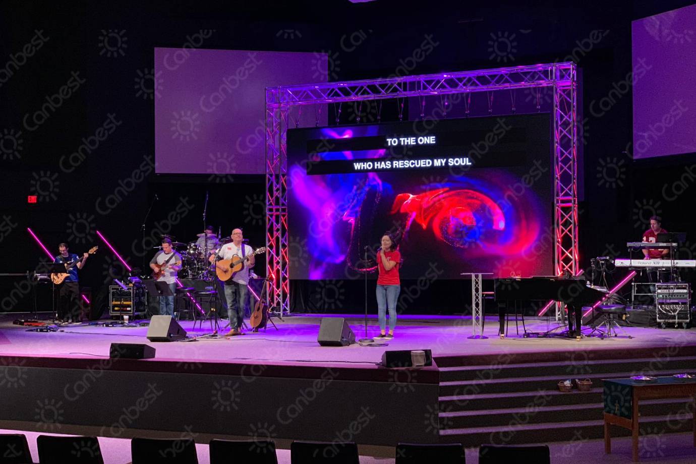 Indoor P3.91 Church LED Wall in USA