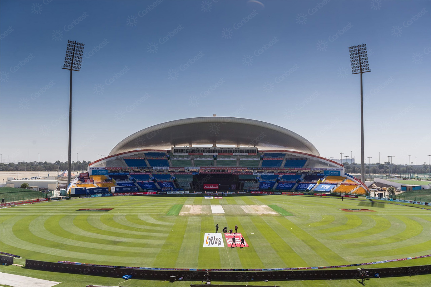 Best P10 Outdoor Cricket Stadium Perimeter LED Display Screen DUBAI